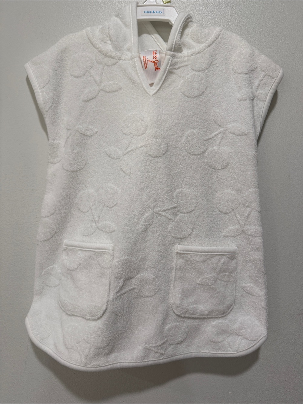 White Hooded Terry Poncho with Cherry Embossing Swimwear